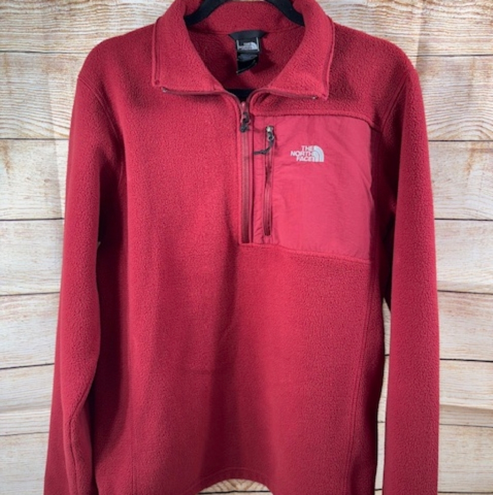 The North Face Mens Quarter Zip Pullover size MD